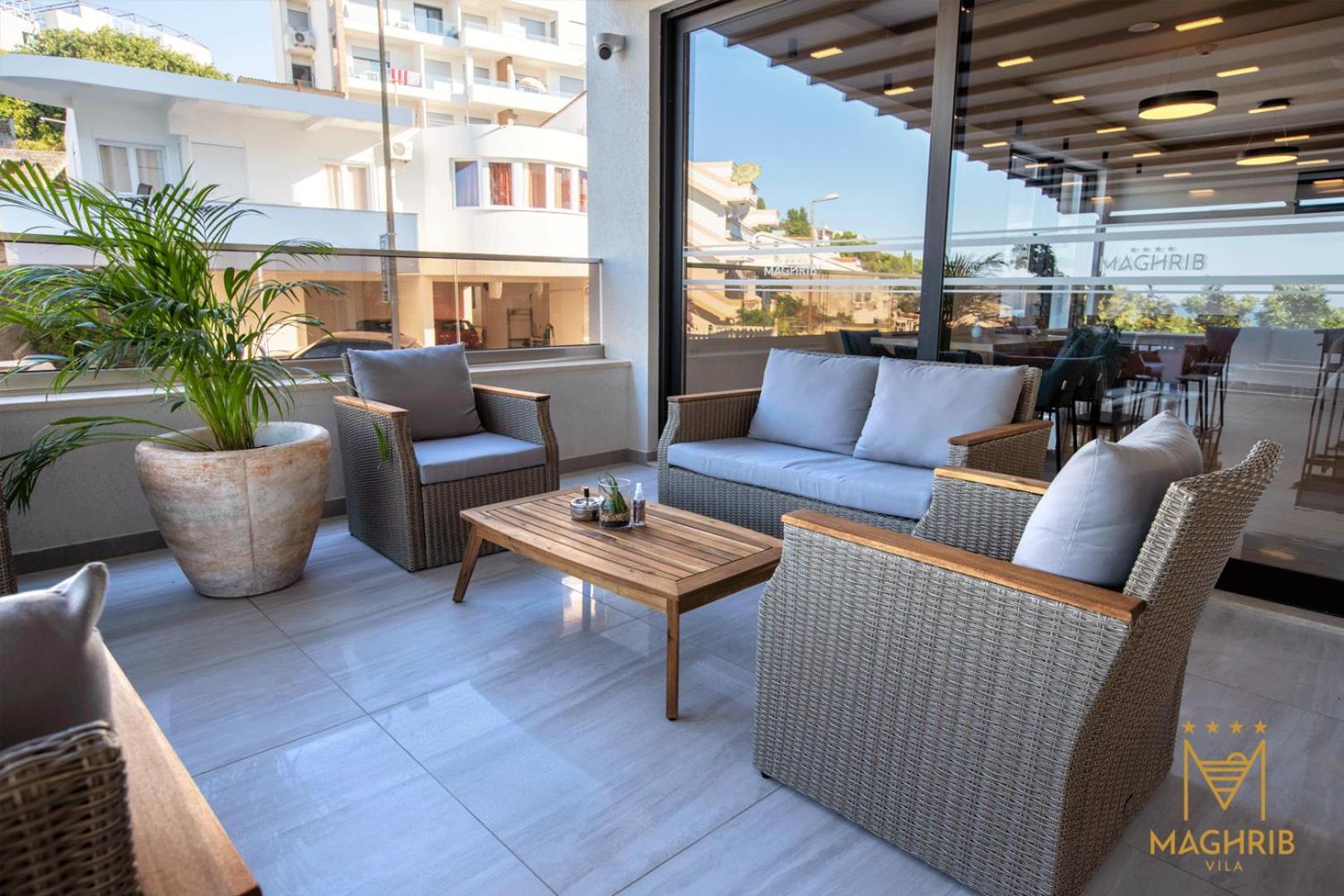 Maghrib Hotel Улцин Екстериор снимка