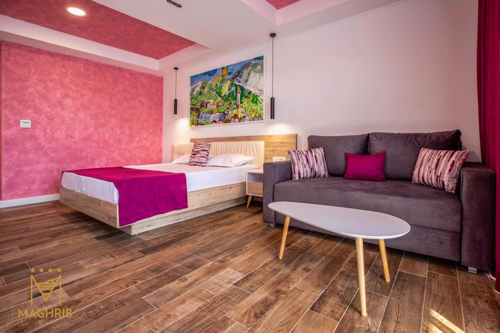Maghrib Hotel Улцин Екстериор снимка