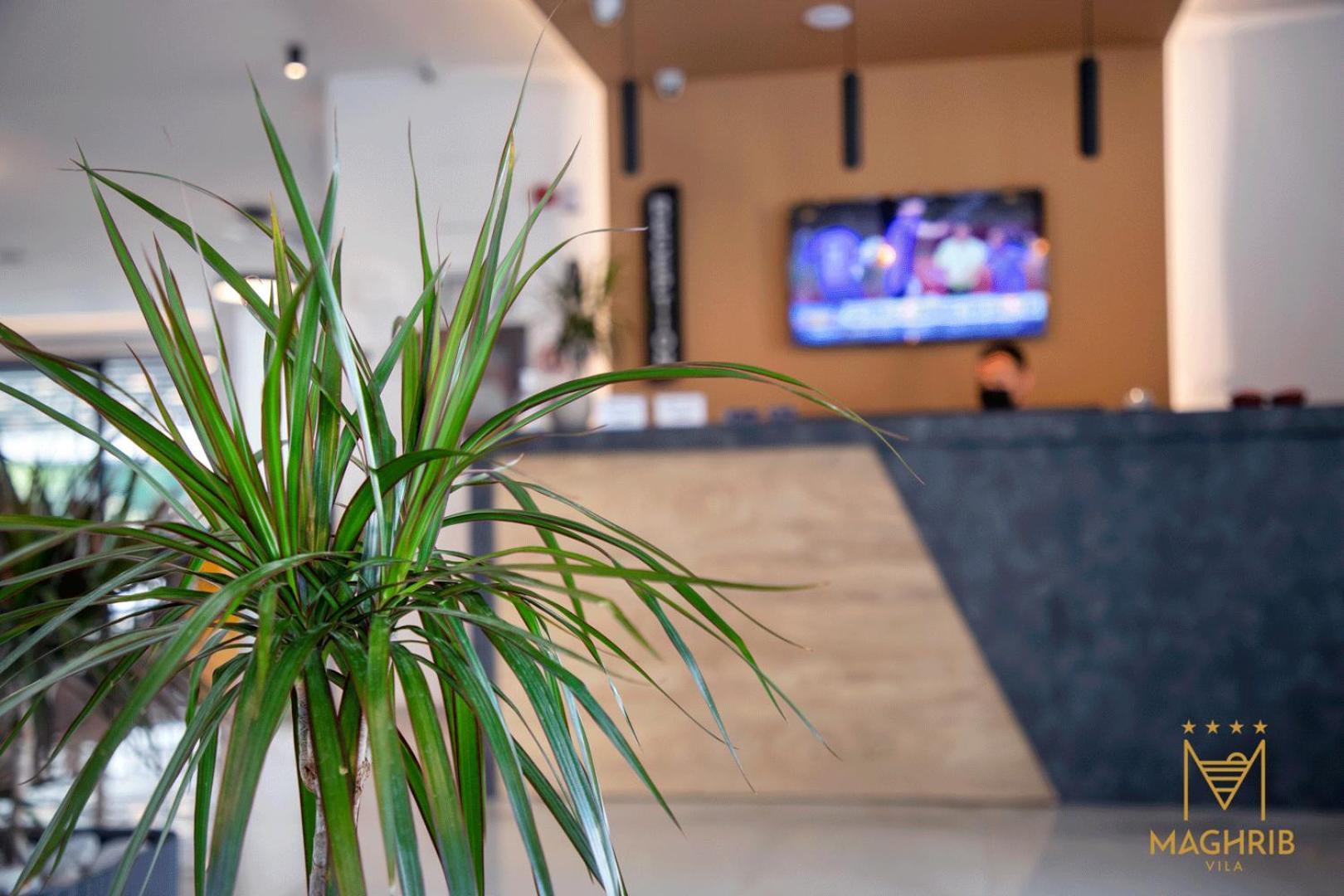 Maghrib Hotel Улцин Екстериор снимка