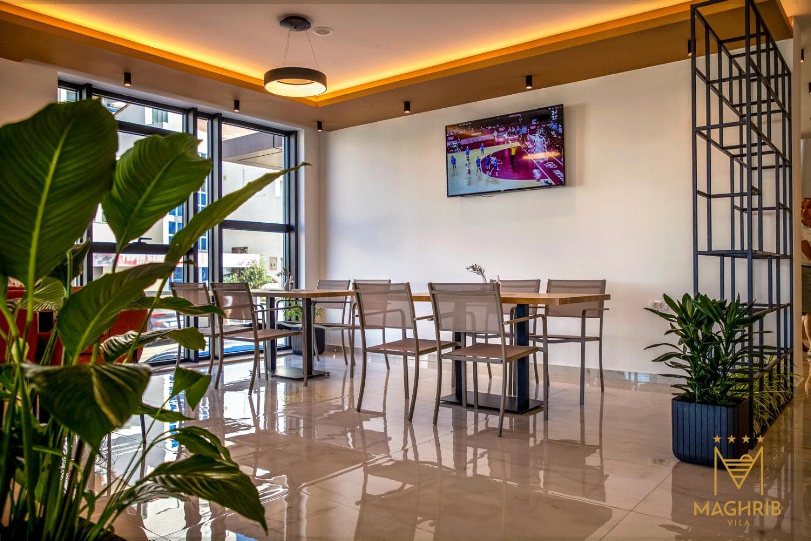 Maghrib Hotel Улцин Екстериор снимка