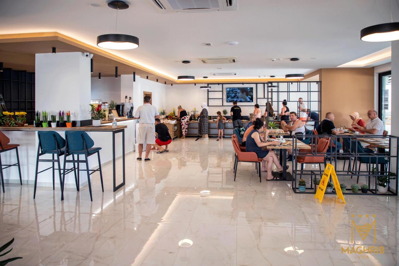 Maghrib Hotel Улцин Екстериор снимка